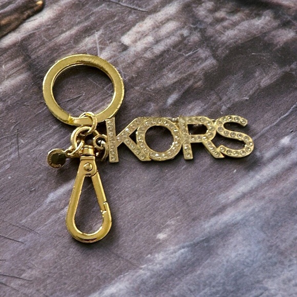 🍀MK Key Chain or Bag Chain. Add razzle dazzle to any Michael Kors Bag🍀 - Picture 2 of 3